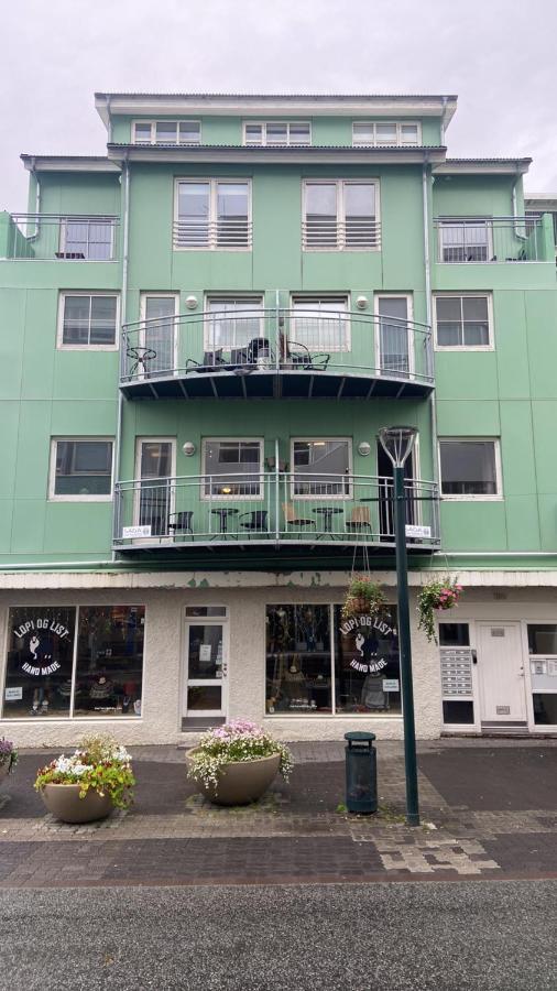Apartment Backpackers, Hafnarstraeti 100 - For 4